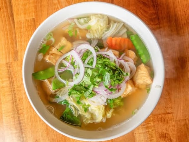 P7. Phở Chay (Veggie Pho).
